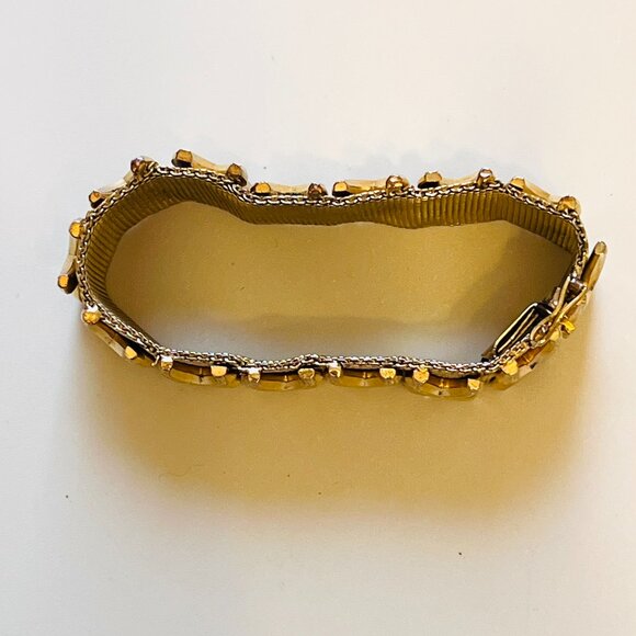 RARE Vintage 1960s Articulated Gold-tone Cuff Bracelet Hallmark "Cross 1961" - Picture 6 of 8